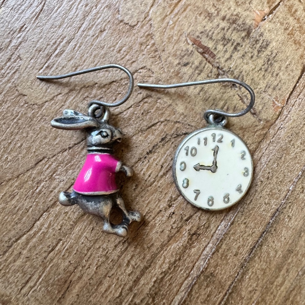 Alice in Wonderland Earrings – Claire’s Tim Burton White Rabbit & Clock